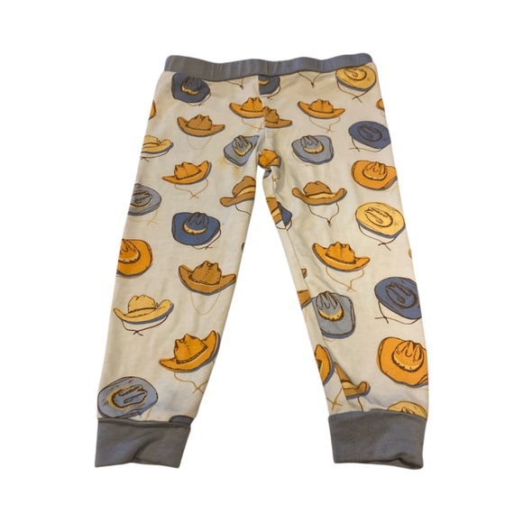 TODDLER CLOTHING, MudPie Pajamas, 12-18 months, cowboy hat pattern - Picture 5 of 7